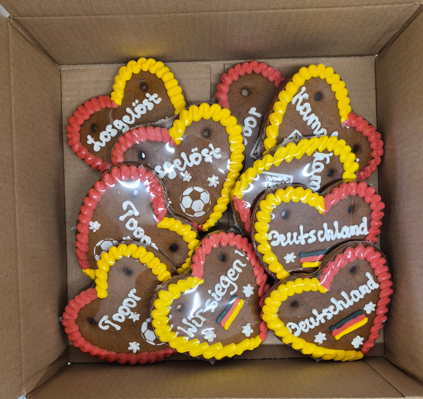 Lebkuchenherz Mischkarton XS (15cm) – Fussball Sprüche Deutschland Herzen - 10 Stück